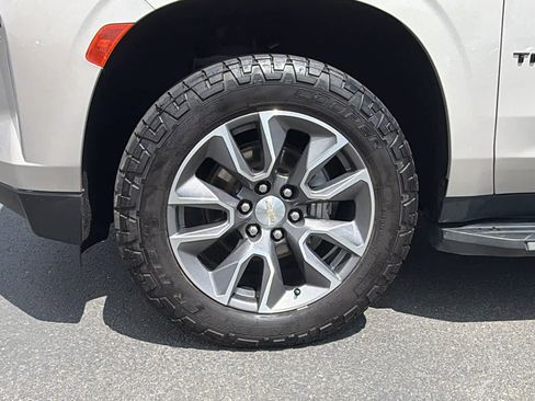 Used 2022 Chevrolet Tahoe LS w/ Driver Alert Package AWD/4WD image 9