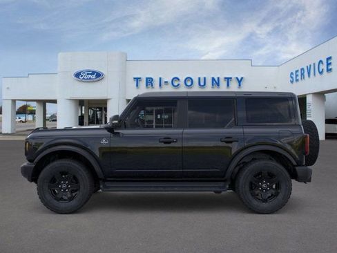 New 2025 Ford Bronco Outer Banks image 3