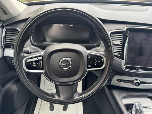 Used 2016 Volvo XC90 T8 Momentum w/ Vision Package AWD/4WD image 12