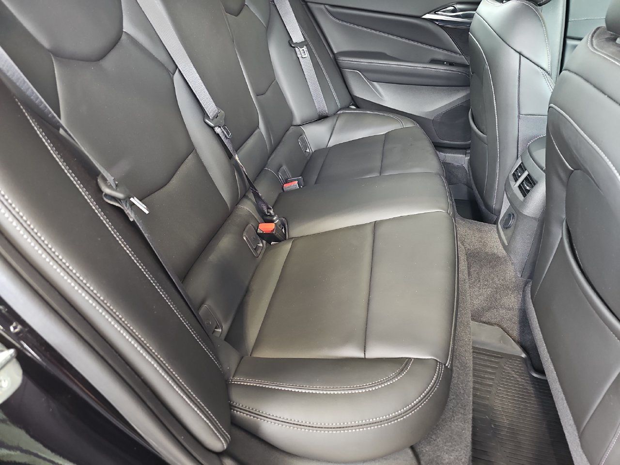 Certified 2023 Cadillac CT4 Luxury w/ Sun And Sound Package AWD/4WD image 13