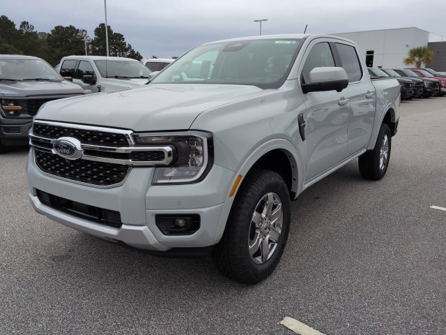 New 2026 Ford Ranger Lariat w/ Chrome Accent Package RWD image 8