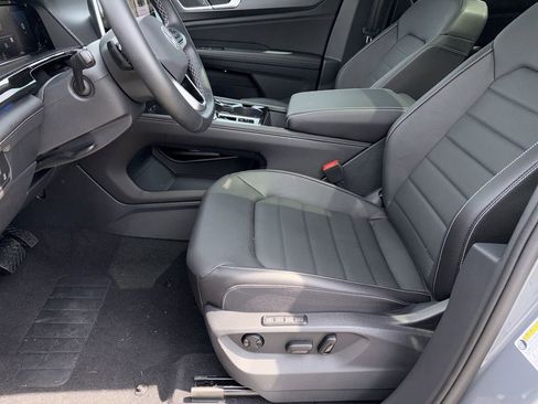 New 2025 Volkswagen Atlas Cross Sport SEL AWD/4WD image 23