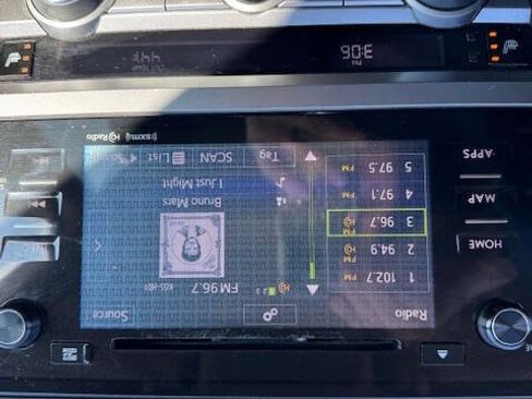 Used 2016 Subaru Outback 2.5i Limited image 48