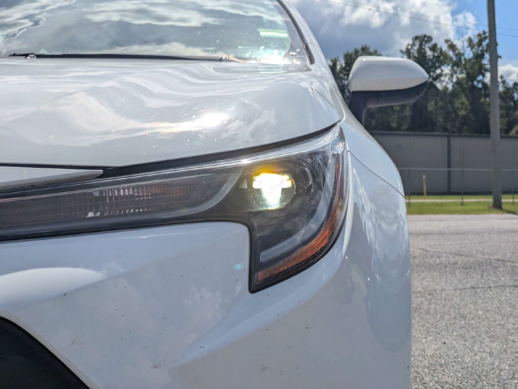 Used 2023 Toyota Corolla LE FWD image 11