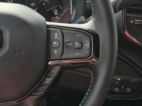 New 2026 RAM 2500 Limited AWD/4WD image 11
