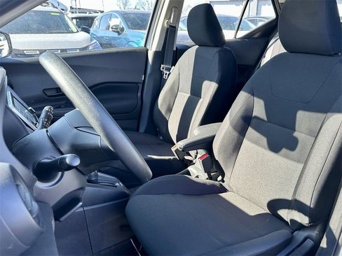 Used 2025 Nissan Kicks Play S image 25