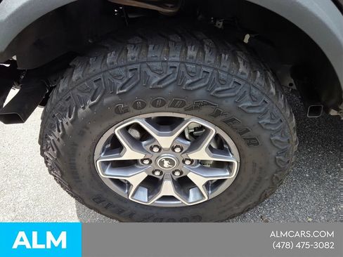 Used 2025 Ford Bronco Badlands AWD/4WD image 16
