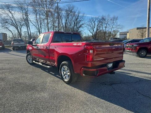 Used 2024 Chevrolet Silverado 1500 RST w/ Convenience Package II image 2