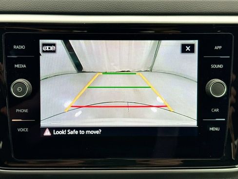 Certified 2023 Volkswagen Atlas Cross Sport SE w/ Panoramic Sunroof Package FWD image 14