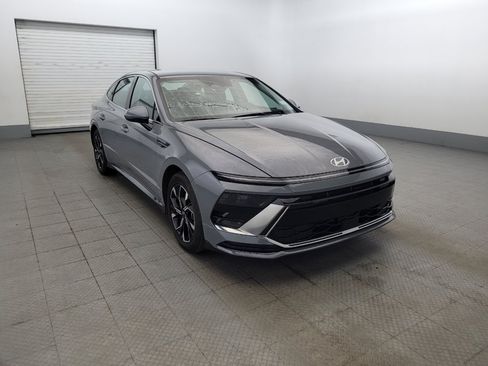 Used 2025 Hyundai Sonata SEL FWD image 13