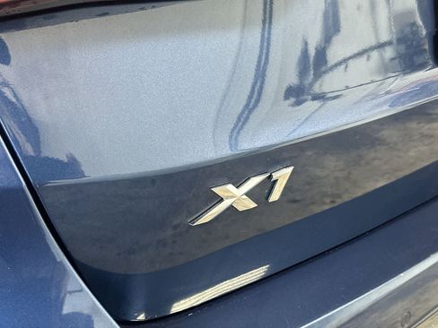 Used 2025 BMW X1 xDrive28i AWD/4WD image 10