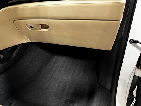 Certified 2023 Acura MDX FWD w/ Technology Package image 18