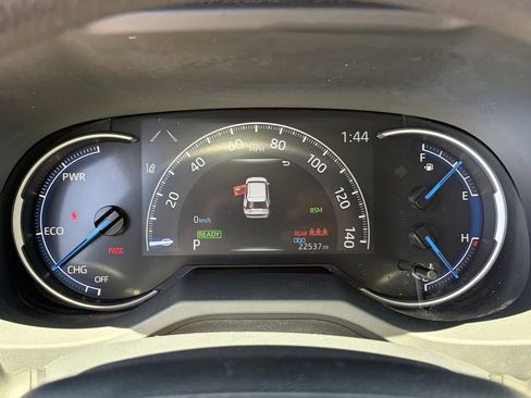 Certified 2024 Toyota RAV4 LE AWD/4WD image 34