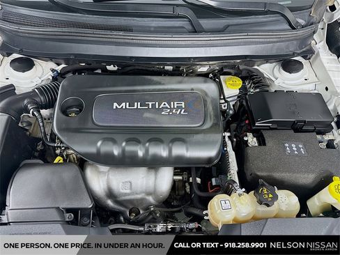 Used 2019 Jeep Cherokee Latitude Plus image 28