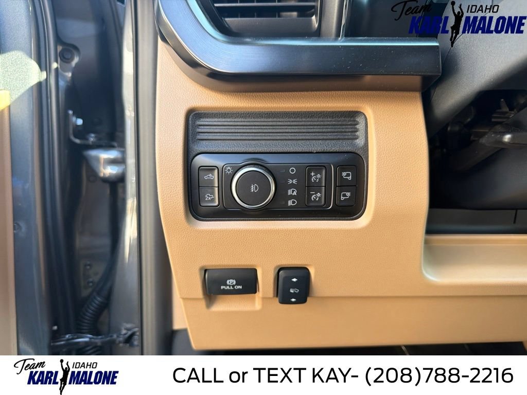 New 2026 Ford F350 Lariat w/ Tremor Off-Road Package AWD/4WD image 26