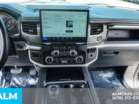 Used 2024 Ford Expedition XLT RWD image 40