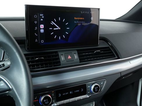 Used 2025 Audi Q5 2.0T Premium w/ Convenience Plus Package image 12