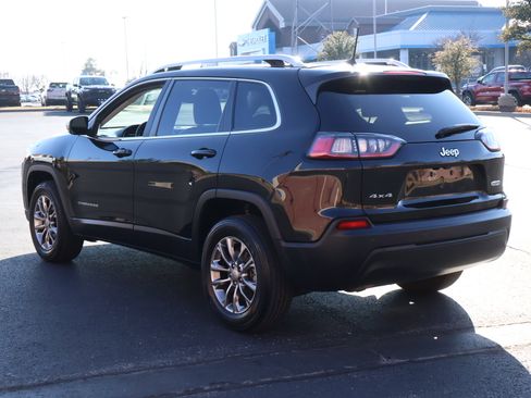 Used 2020 Jeep Cherokee Latitude Plus w/ Comfort/Convenience Group image 7