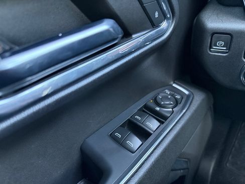 Used 2024 GMC Sierra 1500 Elevation image 19