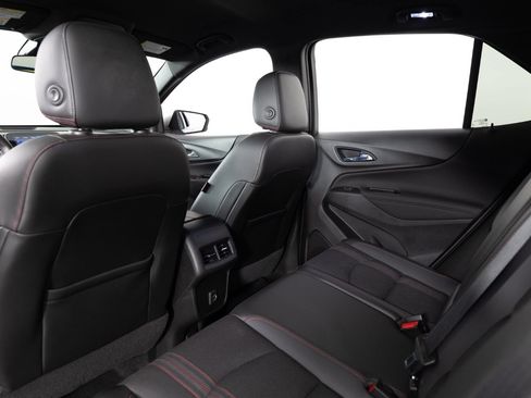 Used 2022 Chevrolet Equinox RS w/ Infotainment Package AWD/4WD image 19