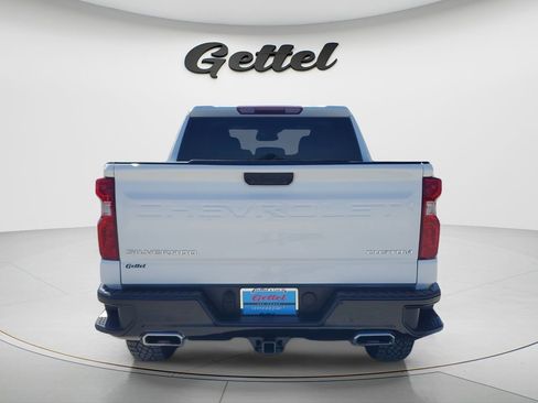 Used 2025 Chevrolet Silverado 1500 Custom Trail Boss AWD/4WD image 5