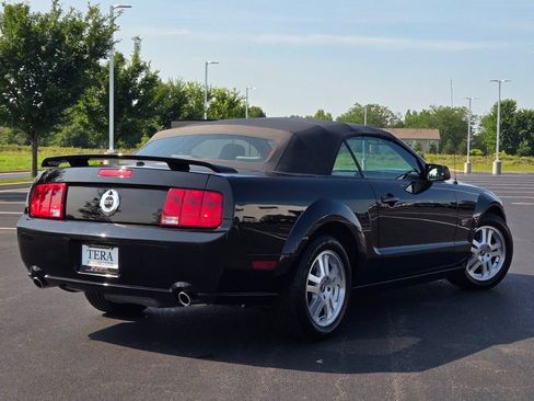 Used 2008 Ford Mustang GT Premium RWD image 11