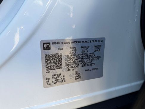 Used 2025 Chevrolet Equinox LT image 28