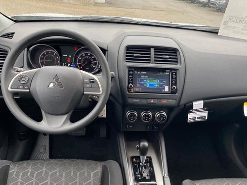 New 2025 Mitsubishi Outlander Sport ES image 8