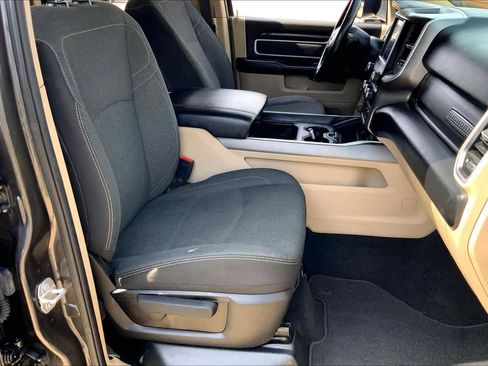 Used 2019 RAM 2500 Big Horn image 8