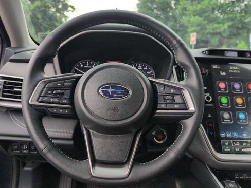 Used 2025 Subaru Outback Limited AWD/4WD image 22