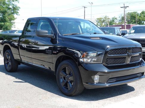Used 2021 RAM 1500 Express w/ Wheel & Sound Group image 4