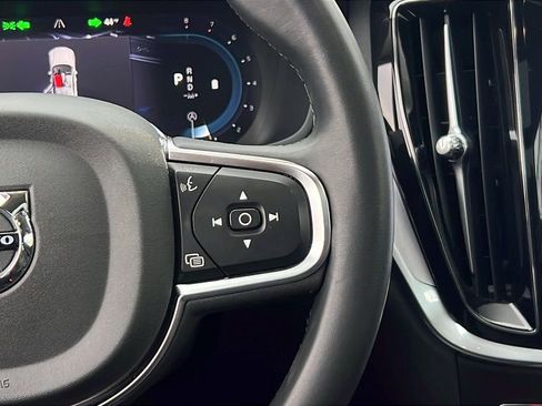 Used 2024 Volvo S60 B5 Core image 25