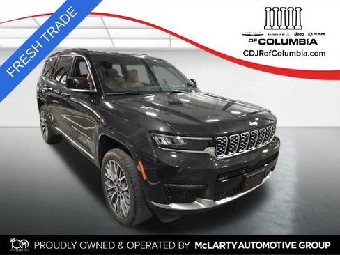Used 2024 Jeep Grand Cherokee L Summit AWD/4WD image 1
