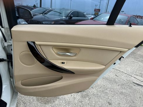 Used 2014 BMW 328i Sedan RWD image 23
