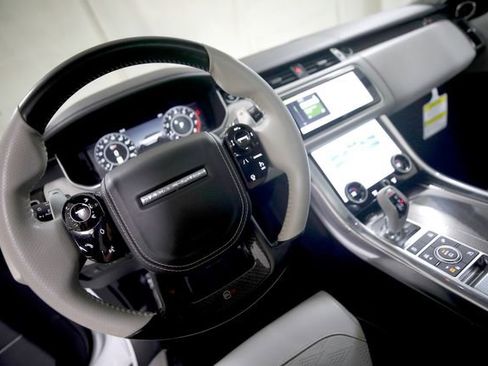 Used 2020 Land Rover Range Rover Sport SVR image 7