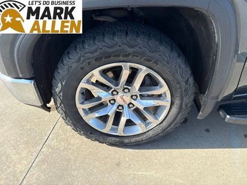 Used 2019 GMC Sierra 1500 SLT w/ SLT Premium Plus Package AWD/4WD image 7