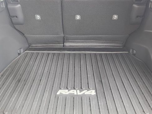 Used 2024 Toyota RAV4 LE AWD/4WD image 21