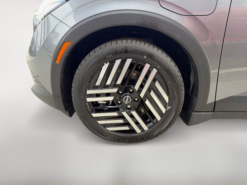 New 2026 Nissan Leaf SV+ image 36