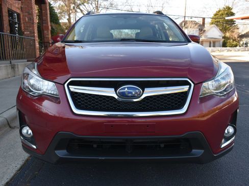 Used 2017 Subaru Crosstrek 2.0i Limited w/ Popular Package #1 image 5