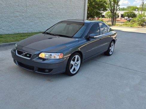 Used 2007 Volvo S60 R image 2