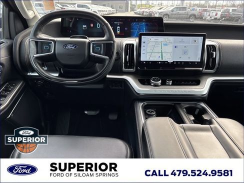 Used 2025 Ford Expedition Platinum image 20