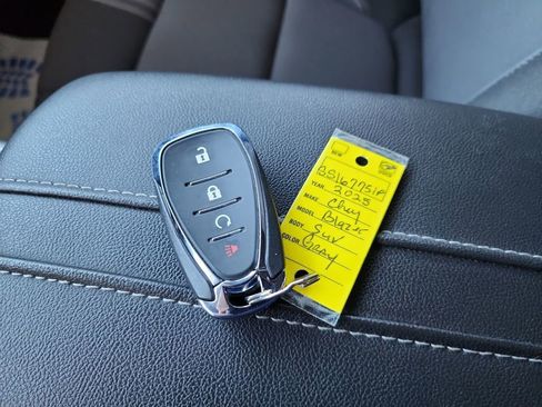 Used 2025 Chevrolet Blazer LT image 40