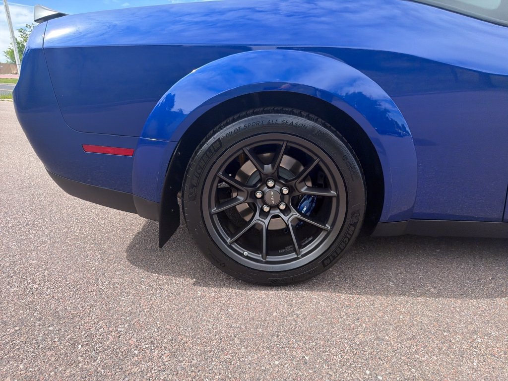 Used 2022 Dodge Challenger SRT Hellcat RWD image 38