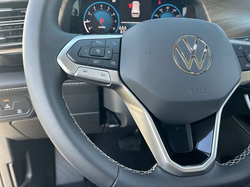 New 2026 Volkswagen Atlas SE FWD image 20