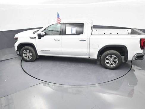 Used 2024 GMC Sierra 1500 SLT AWD/4WD image 31