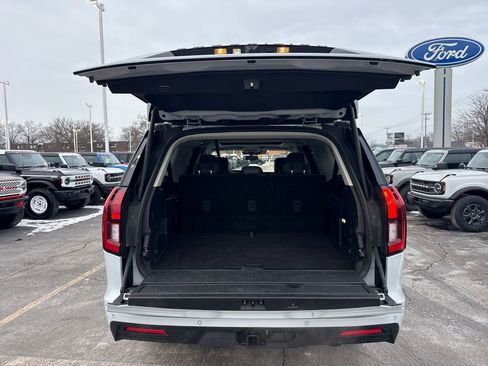 Used 2025 Ford Expedition Max Active image 14