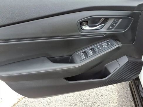 Used 2024 Honda Accord Sport image 24