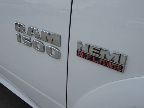 Used 2018 RAM 1500 Outdoorsman AWD/4WD image 5