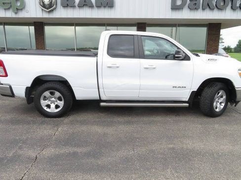 Used 2022 RAM 1500 Big Horn AWD/4WD image 1