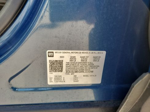 Used 2024 GMC Terrain SLE w/ Driver Convenience Package FWD image 27